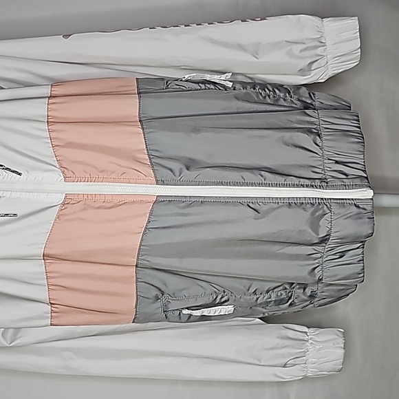 COLUMBIA ▪︎ WOMEN'S WINDBREAKER ▪︎ SIZE M - Picture 2 of 10